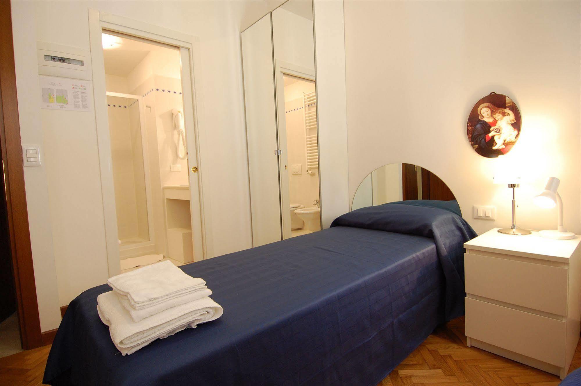 Santa Margherita Guest House Venetië Buitenkant foto